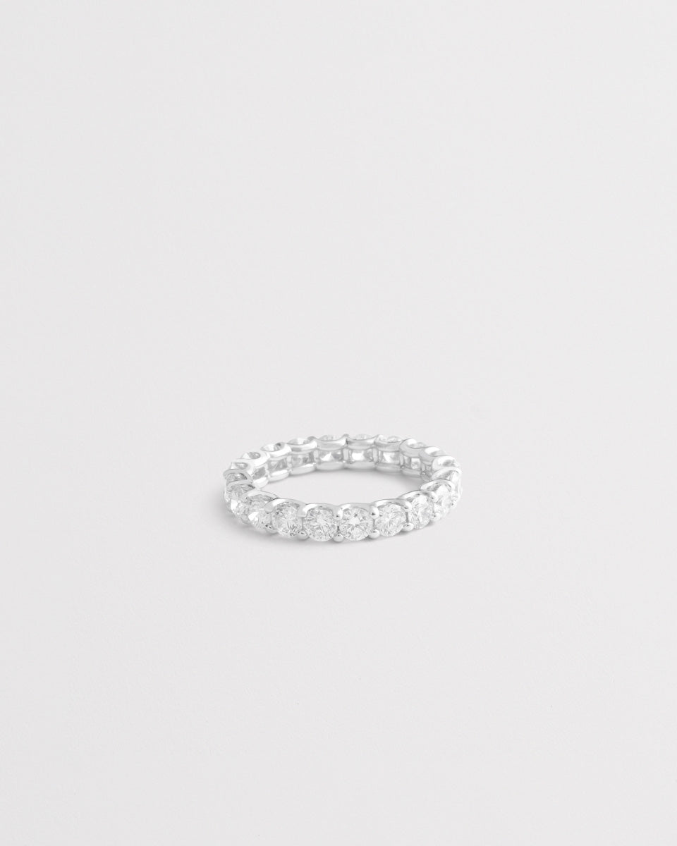 diamond eternity band